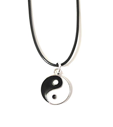 Dreamlife Stilvolle Yin Yang Kette aus polierter Zinklegierung - Anhängergröße 2,3cm, Kette ca. 42cm - Inklusive Organzasäckchen für Geschenk oder Aufbewahrung