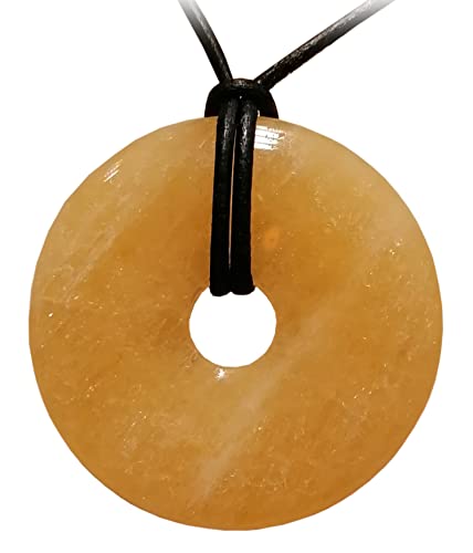 Kaltner Präsente Geschenkidee - Lederkette für Damen und Herren mit Donut Anhänger aus dem Edelstein Orangencalcit Ø 40 mm